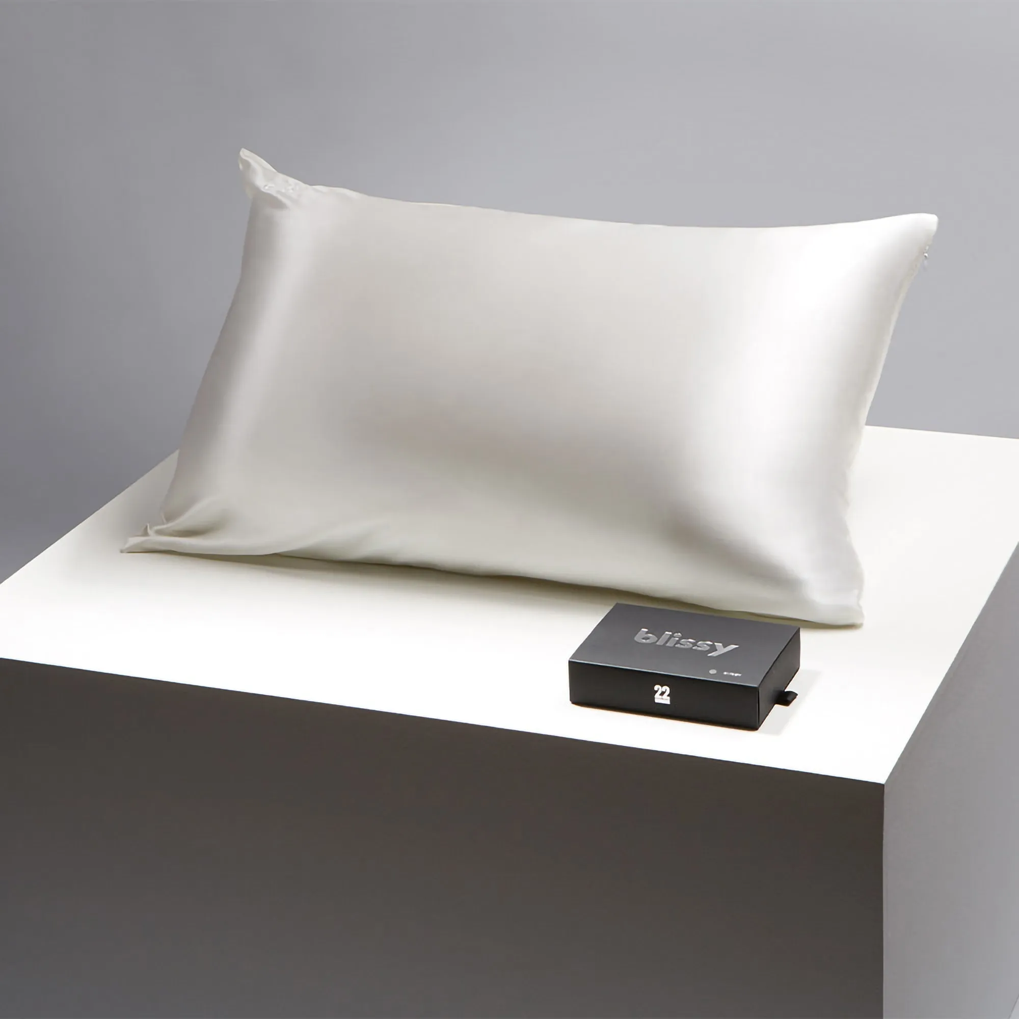 Blissy Silk Pillowcase White Standard