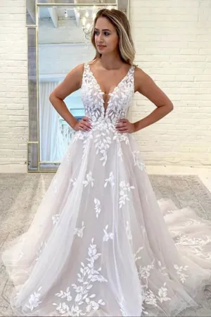 New Arrival Deep V Neck Sleeveless Lace Applique Wedding Dress, Tulle Bridal Gown UQW0040