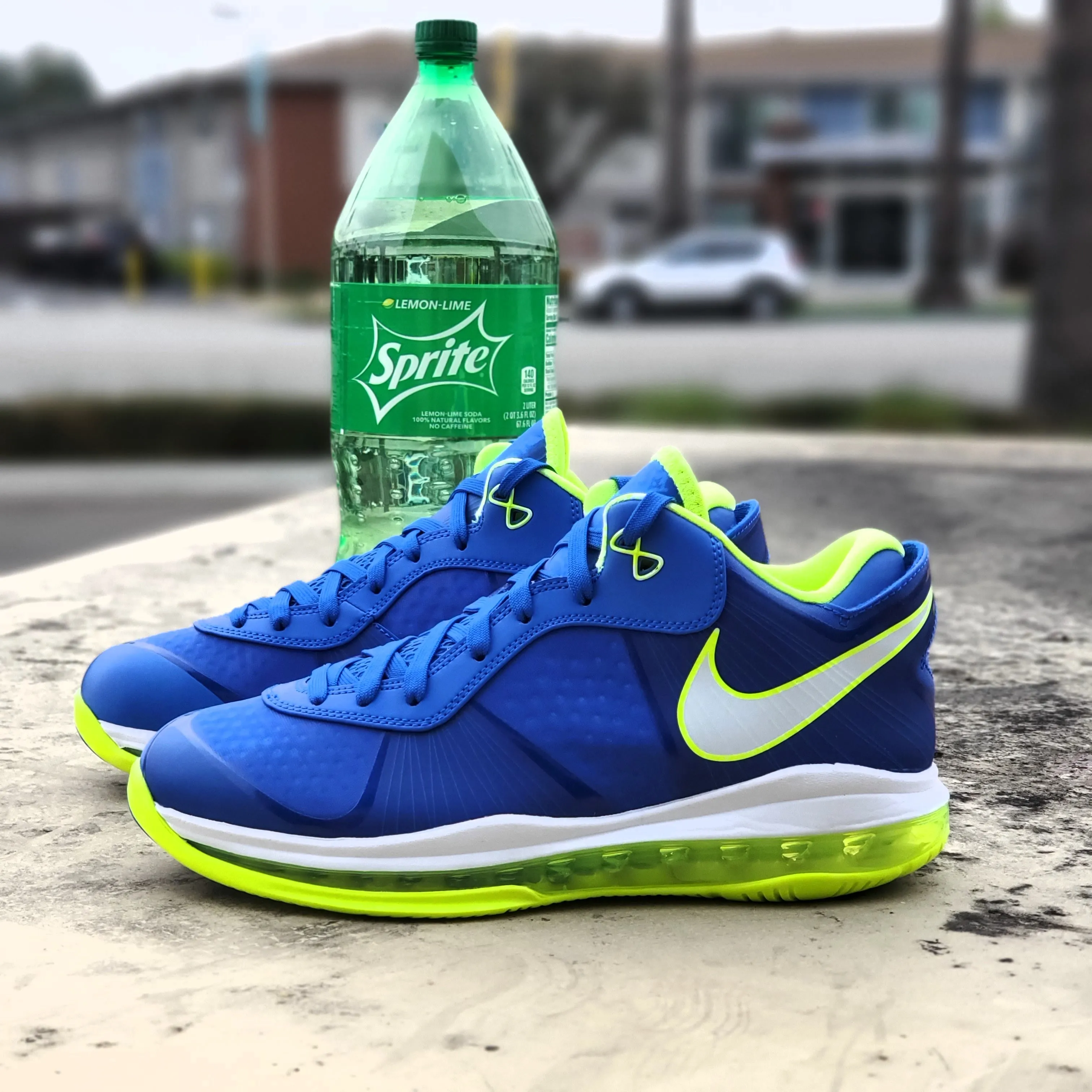 Nike LeBron 8 V/2 Low Sprite