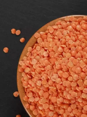 Red Lentil Football (Masoor Whole Gota) 4Lb