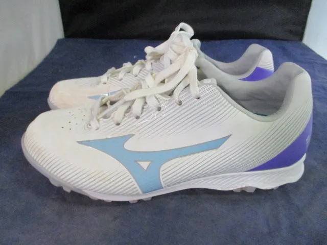 Used Mizuno Cleats Size 4